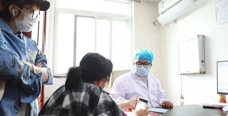 东城中医医院副院长黄飞剑：鼻炎看似小病，危害远比你想得更严重！