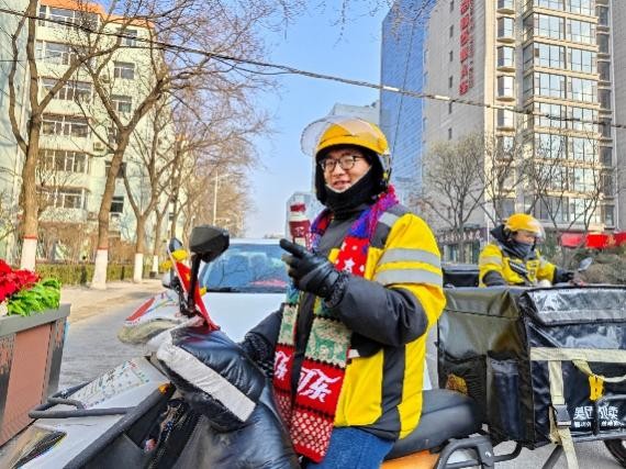 中粮可口可乐“共暖季” 致敬城市守护者 —— 共暖季，爱传递，让这个冬天持续“升温”(图3)