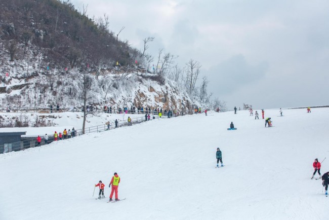 元旦小长假到绵阳九皇山，体验高速直达的“冰雪世界”