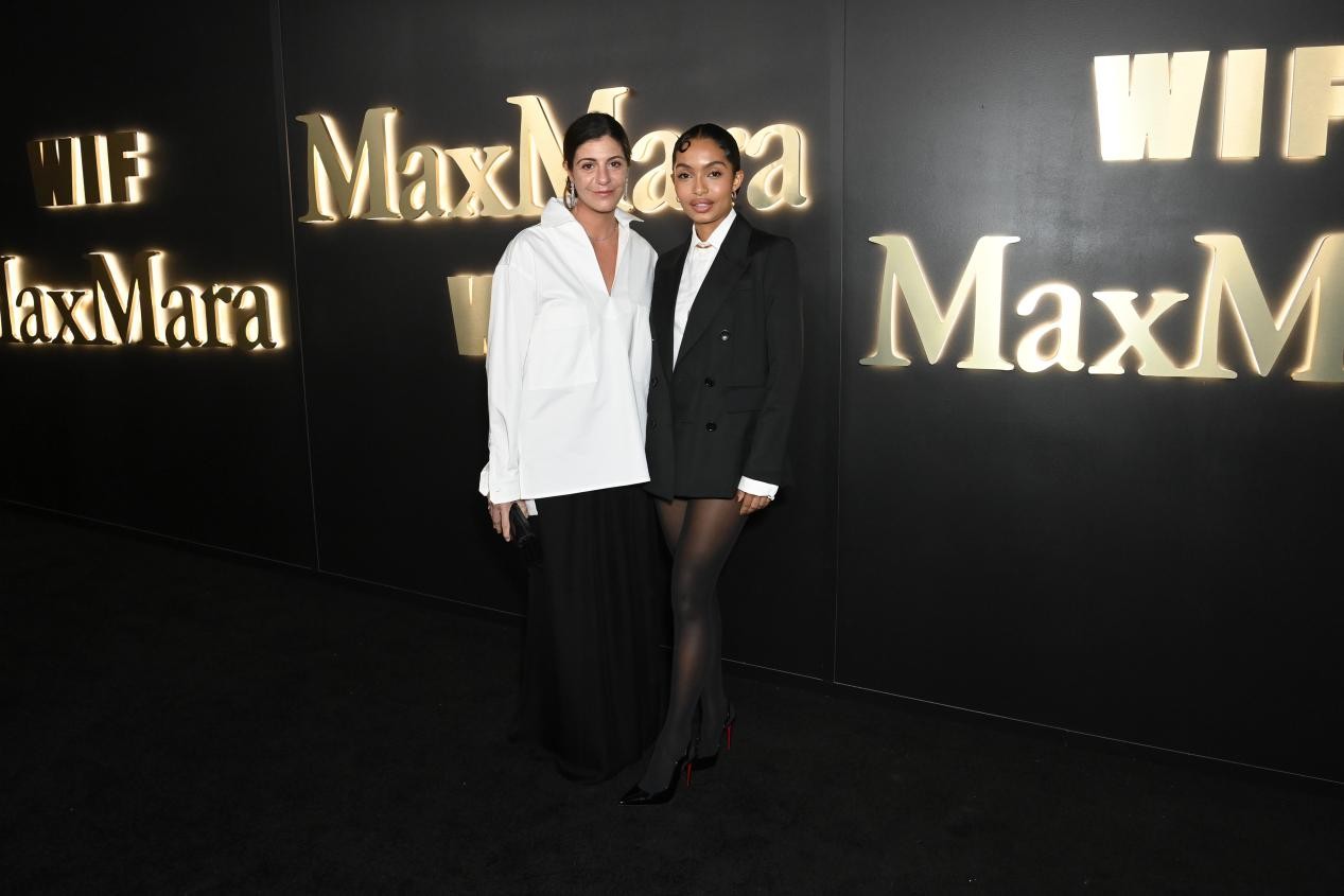雅拉·沙希迪荣获“2023 年度女性电影人 Max Mara 未来之星®奖”