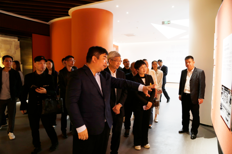 钱·运文化  创新风  享未来——钱塘文化协会导师和企业家来访浙江运发公司