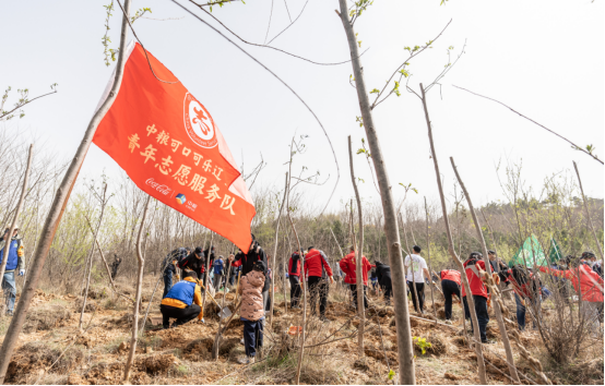 一年“植”计在于春 不负春光添新绿  中粮可口可乐青年志愿服务队邀您一起为环保“打call”