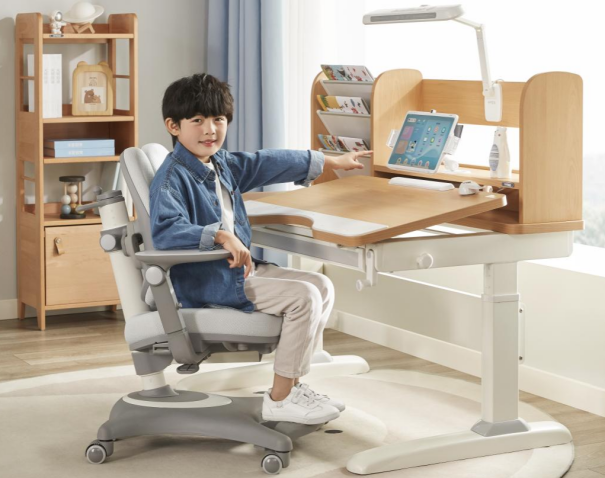 光明园迪温馨提醒，选学习桌椅要认准自有工厂品牌