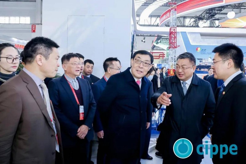 2024北京石油展开幕，新氢动力展示氢能新成果释放氢能产业新动能