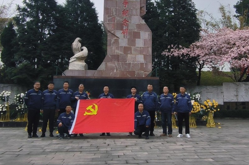 清明时节缅怀英烈，共筑中华魂