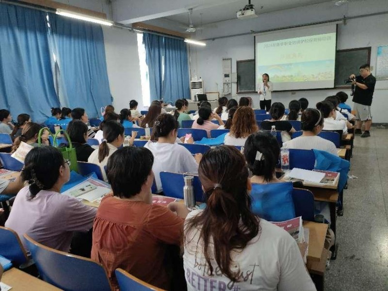 衡水市持续开展保育师技能培训