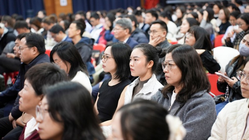 与澳门姊妹校共探Ai教育新路径，深圳市普林云海港人子弟学校“走出去，引进来”战略再谱新章！