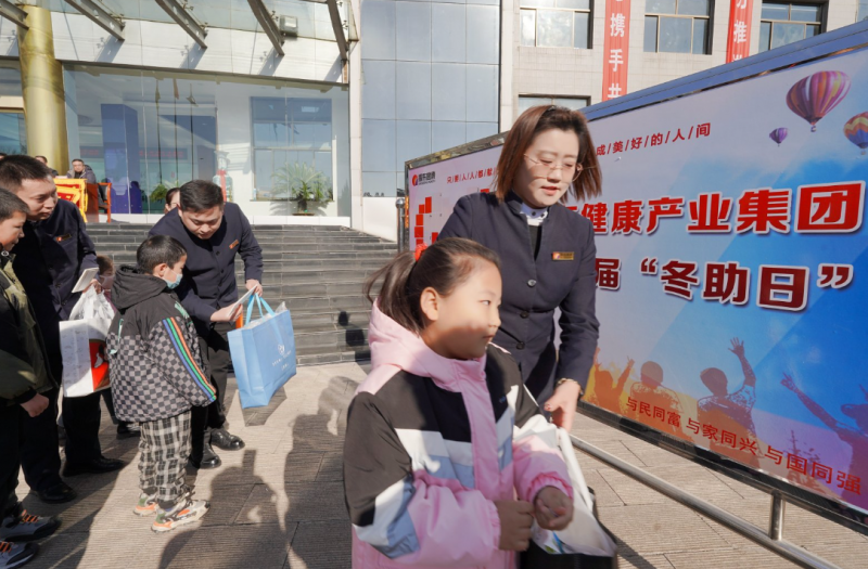 寒冷冬季，振东“资助”困难家庭，点亮生活希望