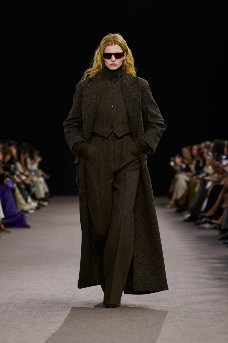 MAX MARA 2025秋冬系列：桀骜女主角的风格宣言