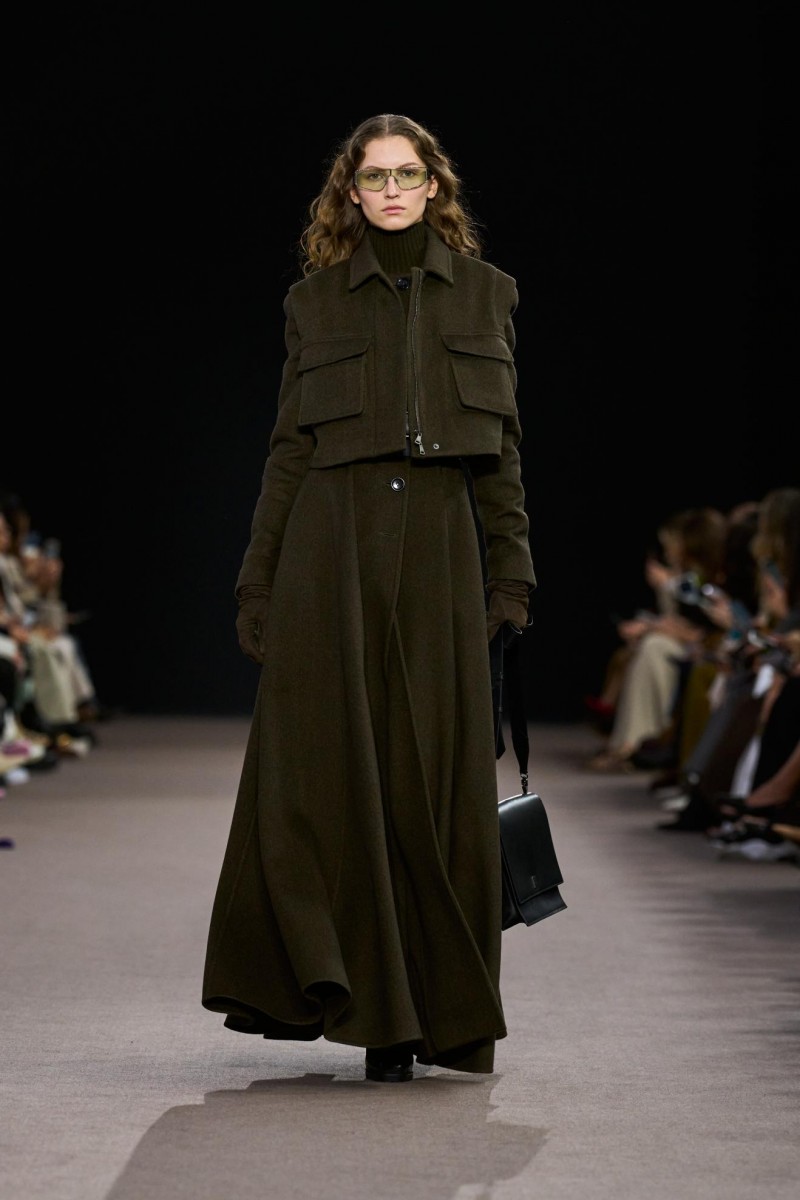 MAX MARA 2025秋冬系列：桀驁女主角的風(fēng)格宣言