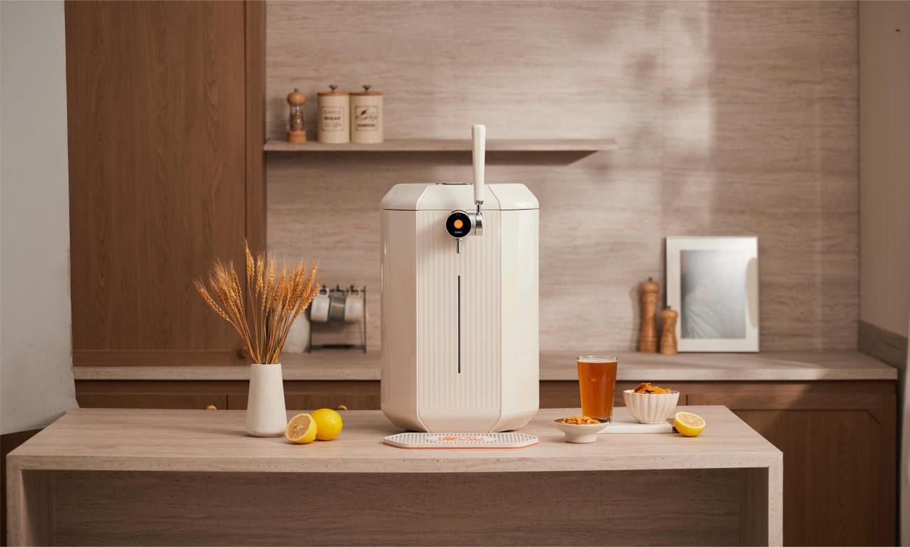 家居新宠：小米有品上新“爱咕噜”智能啤酒机，引领家酿新风潮